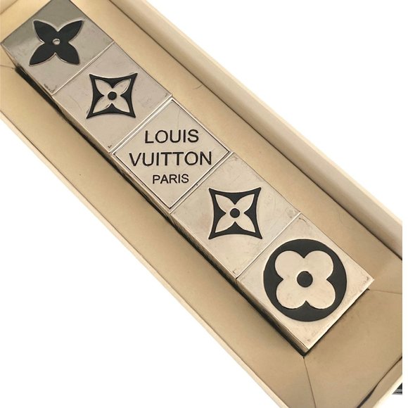 Auth LOUIS VUITTON Limited Edition Silver Magnetic Dice Cube Game Paper Weight - Picture 7 of 9